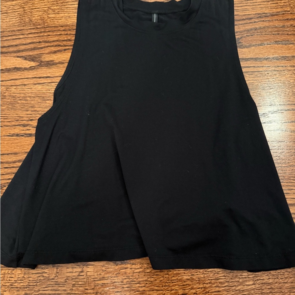 Black Sleeveless Women's Top